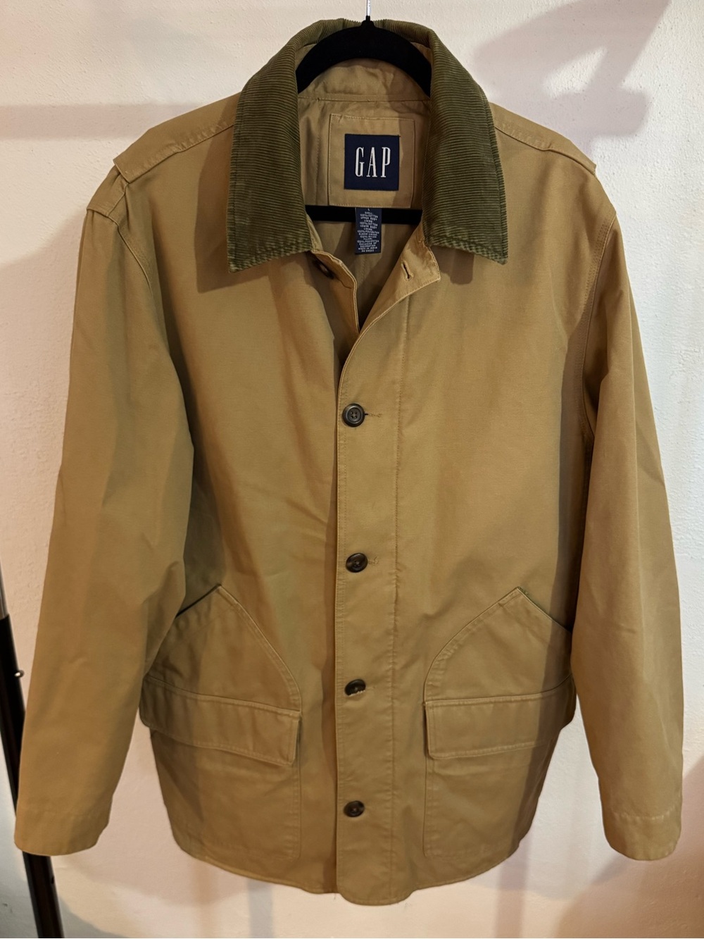 GAP Men's Khaki Barn Coat with Olive Corduroy Collar